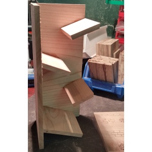 **Customizable 8-Inch Dice Towers for Consistent Gameplay**